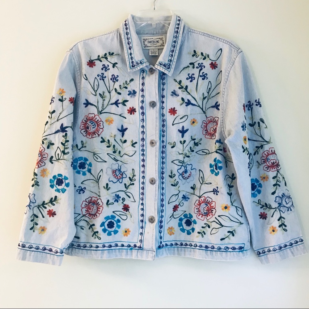 Vintage Floral Embroidered Light Wash Jean Jacket